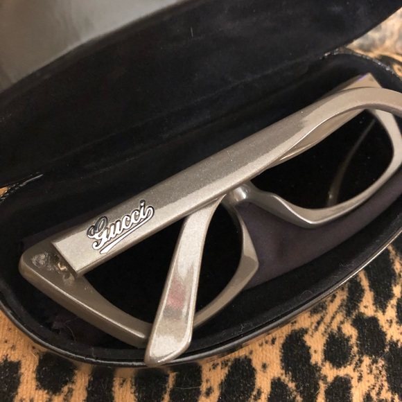 Gucci Sunglasses - Picture 2 of 14